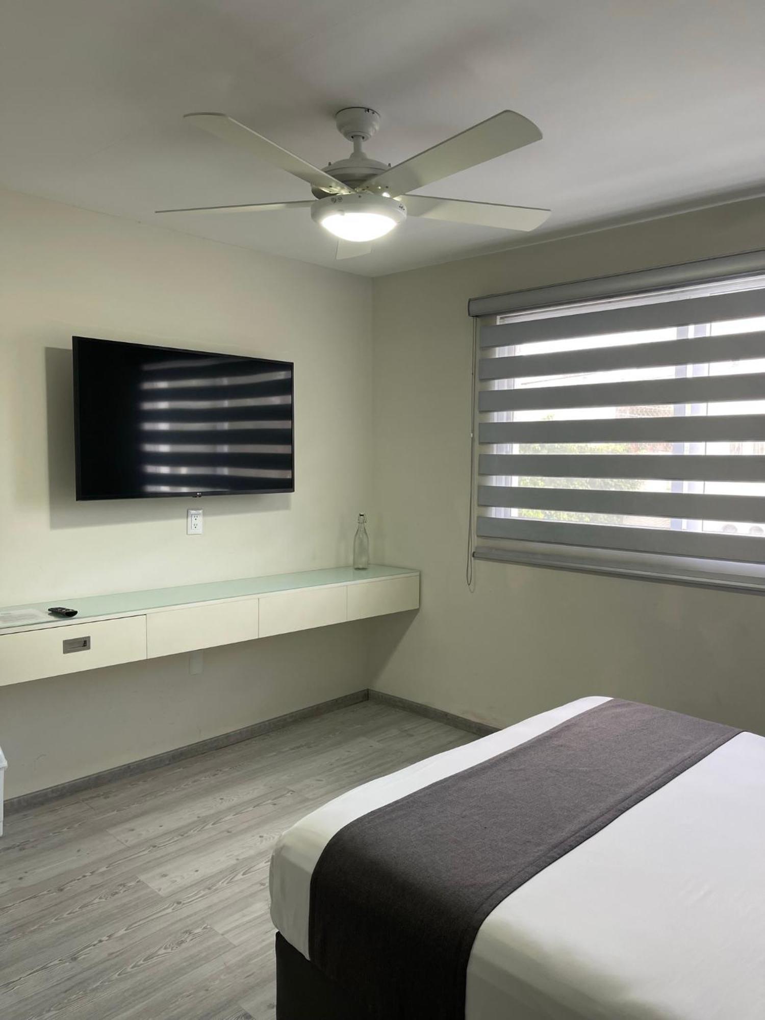 Constanza Lofts Executives En Zapopan Jalisco Aparthotel Exteriör bild